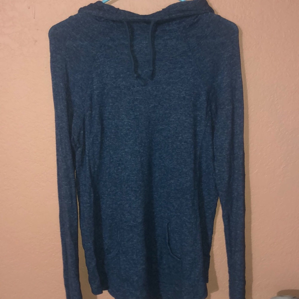 Women’s Mossimo long sleeve crew hoodie size M